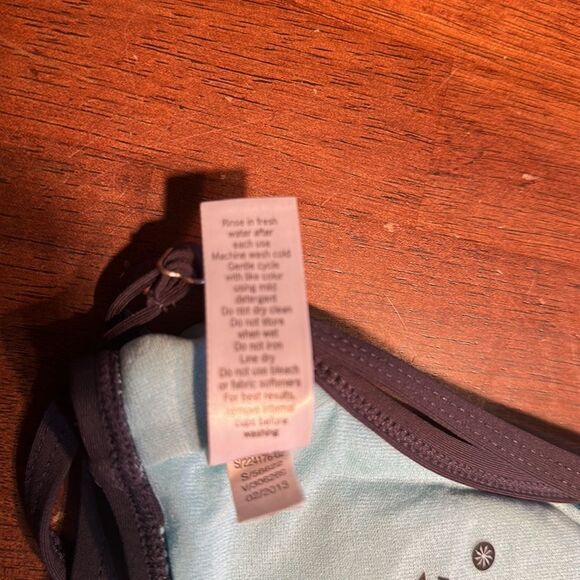 Athleta bikini top m (4200) - Picture 7 of 8